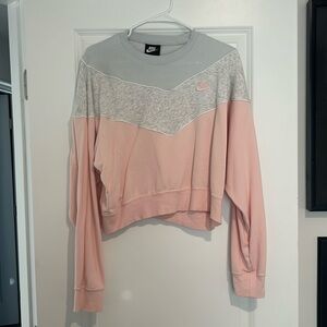 Nike cropped crew neck